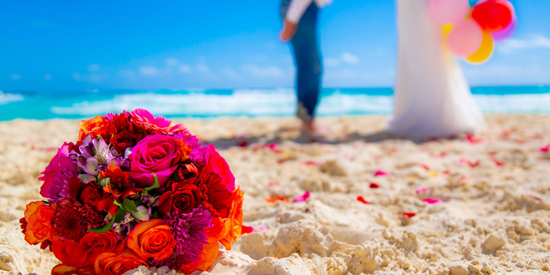 bouquet on the beach